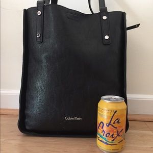 Reversible, Expandable Tote w/Zip Purse